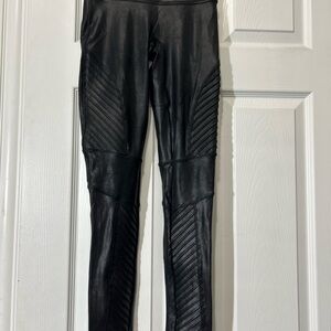 Spanx Leggings Womens Small Black Faux Leather Moto